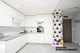 Atrakcyjny Apartament Ul. Emilii Plater